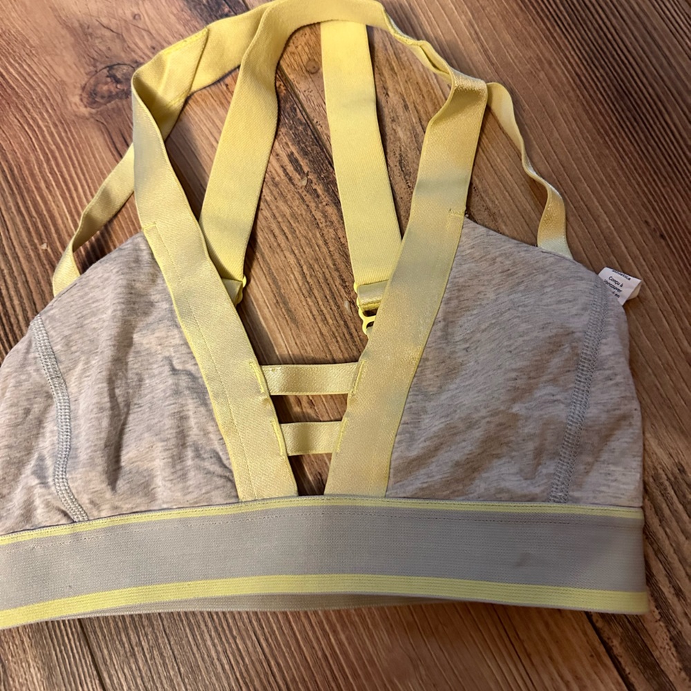 Lululemon athletic bra